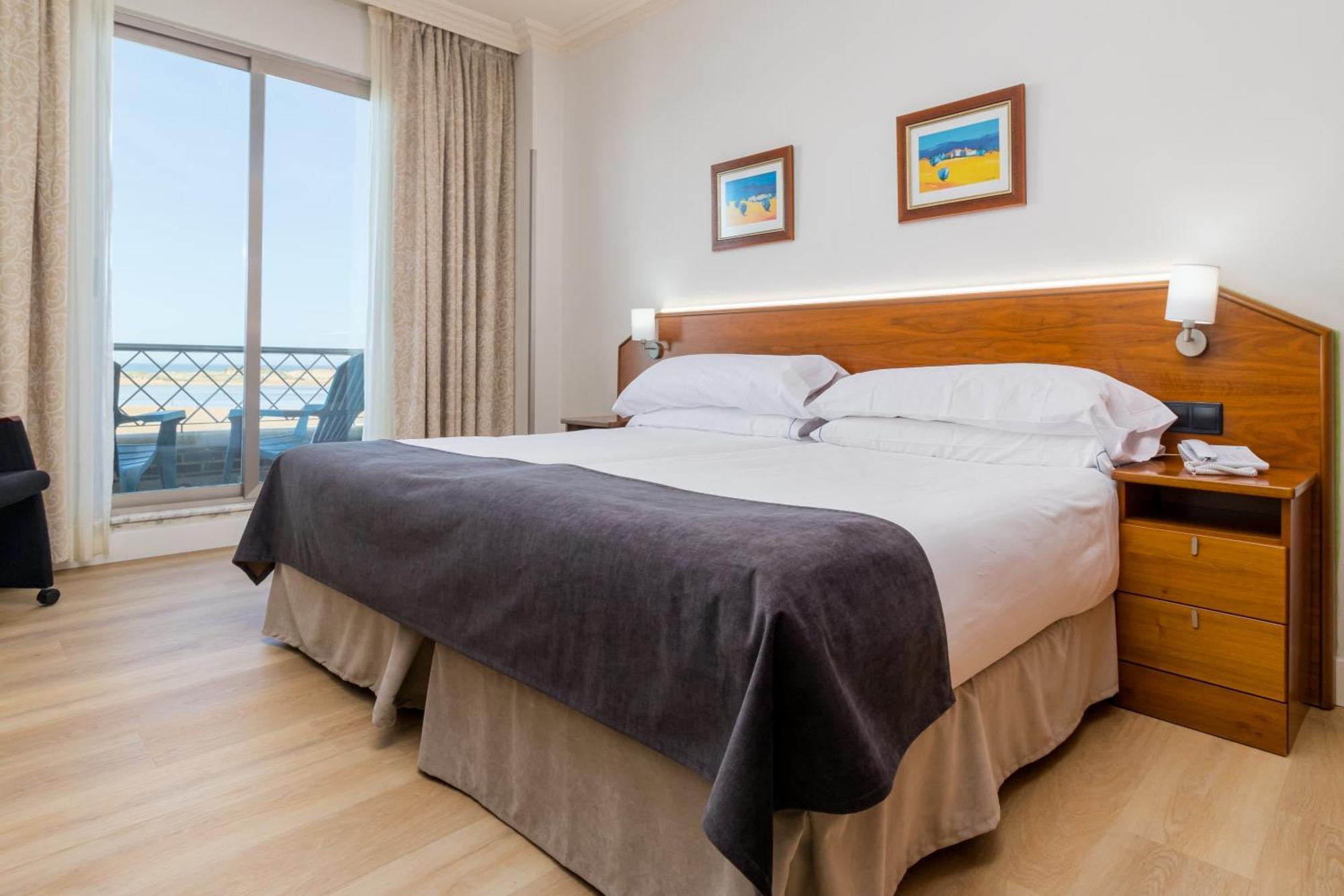 Hotel Milagros Golf Mogro Εξωτερικό φωτογραφία