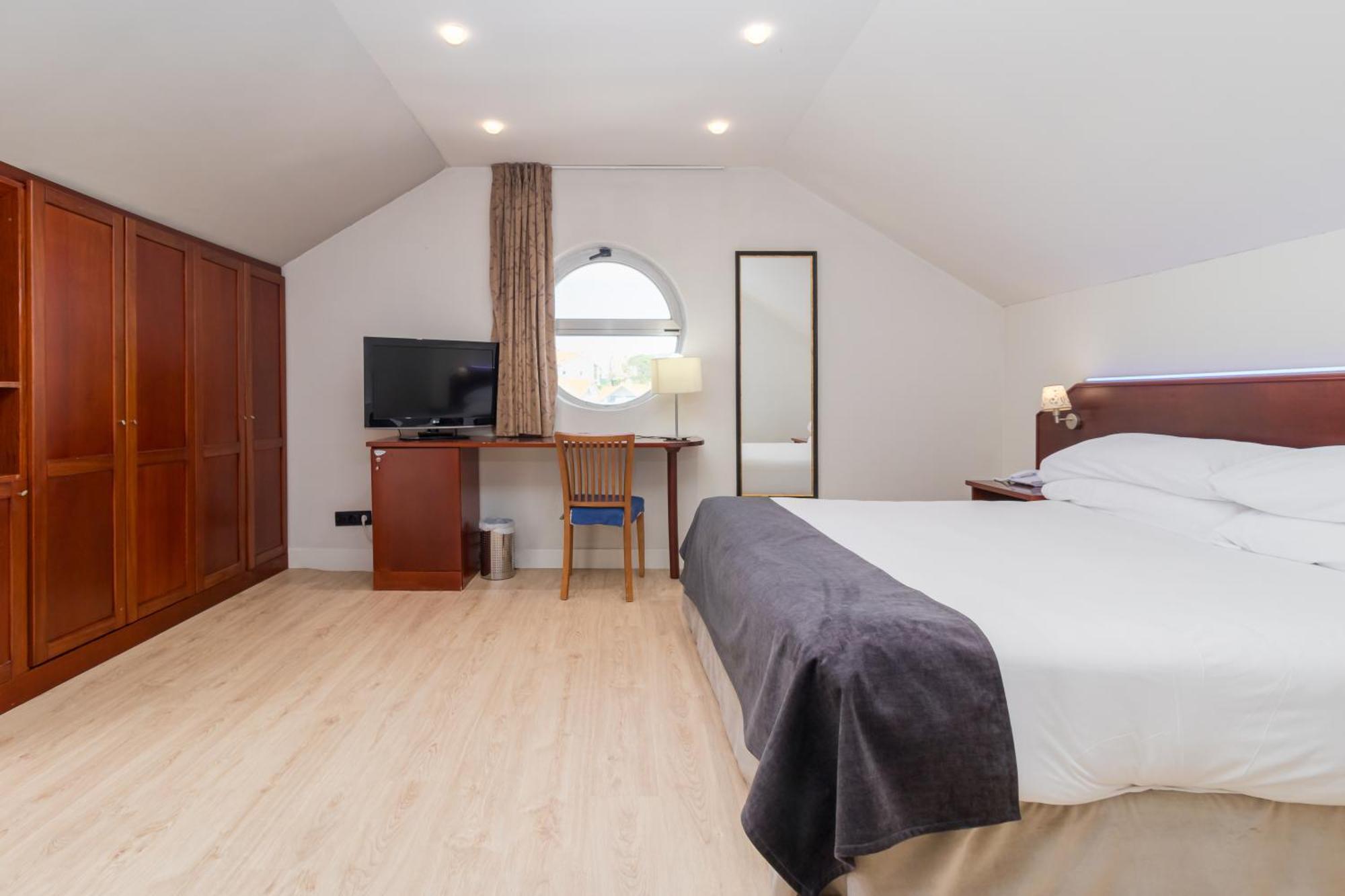 Hotel Milagros Golf Mogro Εξωτερικό φωτογραφία